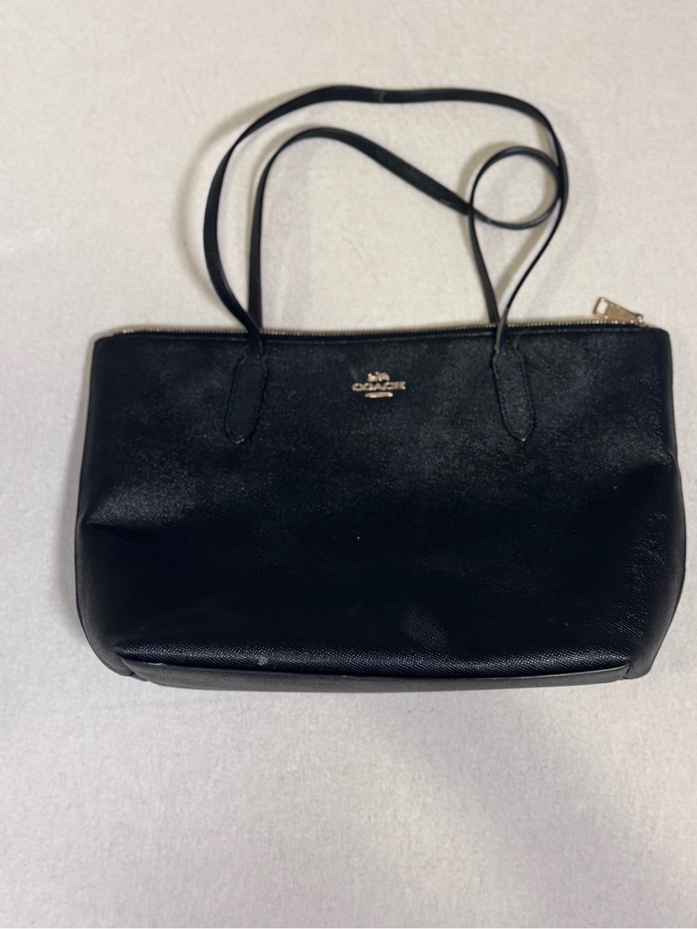 Coach Black Leather Shoulder Tote with Gold Logo, zip closure, Pebbled Leather